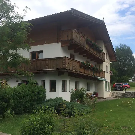 Gaestehaus Lackner