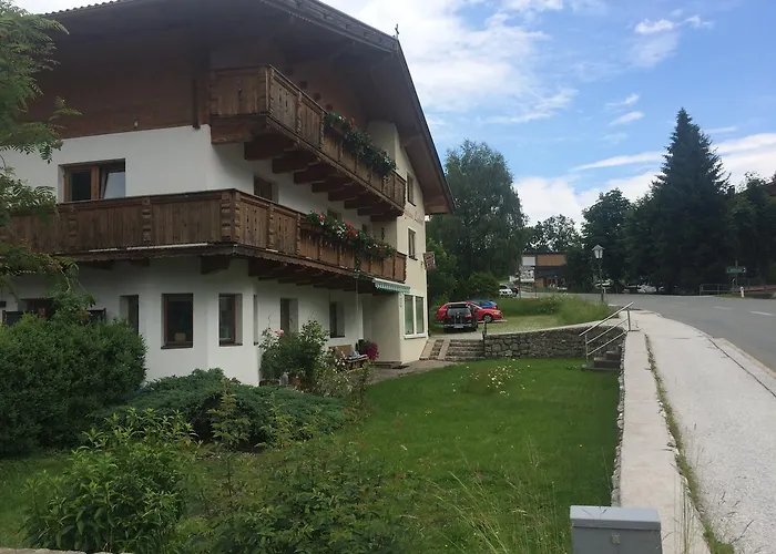 Gaestehaus Lackner 3* Oberau