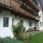 Gaestehaus Lackner 3* Oberau