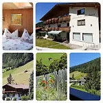 Gaestehaus Lackner Bed & Breakfast Oberau