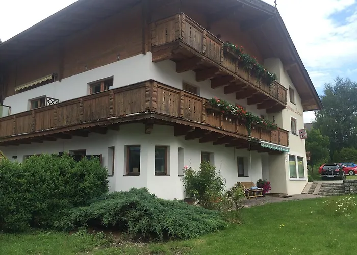 Gaestehaus Lackner 3*