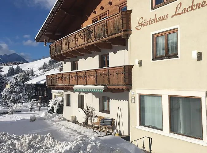 Gaestehaus Lackner Bed and Breakfast