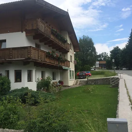 Gaestehaus Lackner 3* Oberau