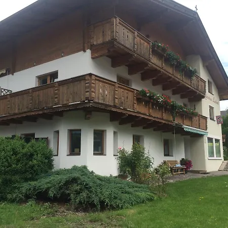 Gaestehaus Lackner 3*