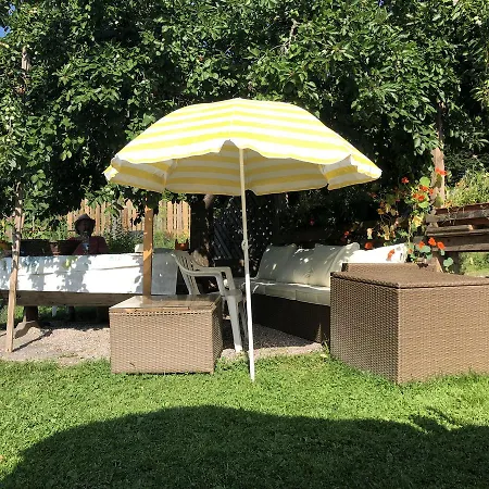 Gaestehaus Lackner Alojamento de Acomodação e Pequeno-almoço Oberau